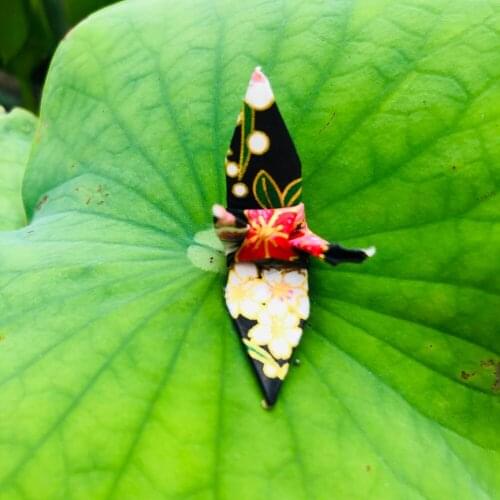 Premade Origami Cranes 100PCS 4.5CM Supermini Finished Washi Paper Doves Birds DIY Mothers Day Creative Gift Home Decorations