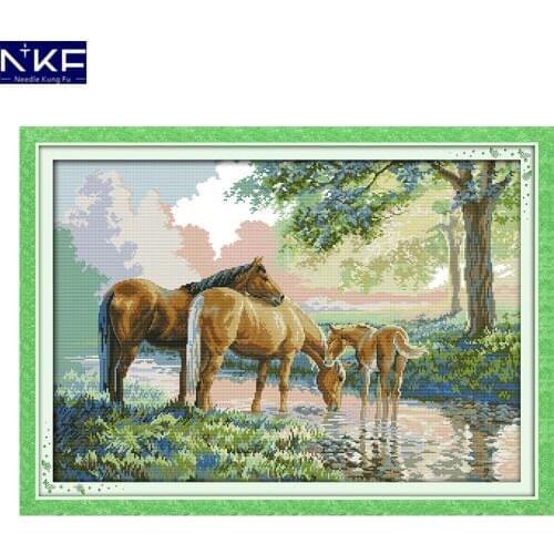 NKF Horse Family Cross Stitch Sets Handmade Craft Painting Needlework Embroidery Kit Animal Cross Stitch Pattern for Home Decor