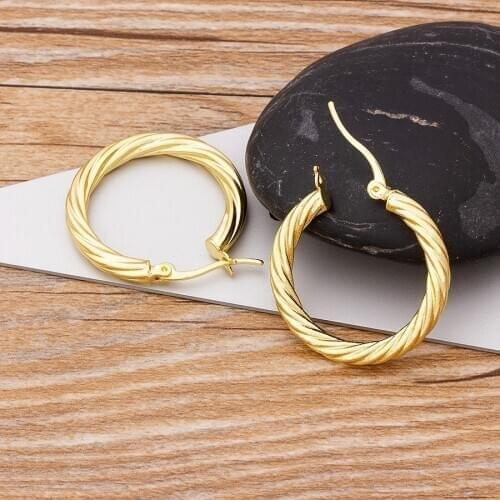 Hot Punk Style Hoop Earrings Twisted Big Circle Round Loop Earrings for Women Girls Party Wedding Copper Zircon Jewelry Gift