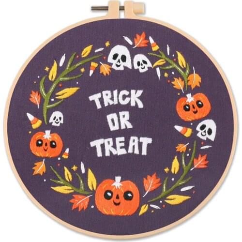 Embroidery Starter Kit Halloween Designs Patterns DIY Kit Craft Gift Embroidery Hoop and Materials Easy Handmade Embroidery (C)