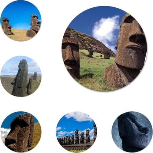 Easter Island moai head Icons Pins Badge Decoration Brooches Metal Badges For Clothes Backpack Decoration 58mm