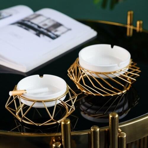 Ceramic+Metal Ashtray Creative Personality Hollow Geometric Cigarette Storage Rack Ash Tray For Home Car Home Decor
