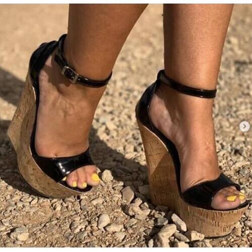 Newest Peep Toe Platform Wedge Sandal Woman Sexy Ankle Strap Gladiator Shoes Summer Cutouts Sandal Black