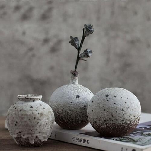 Nordic Room Decor Rough Ceramic Vases Pot Art Mini VasePersonality Retro Dry Flower Layout Creative Small Household Decorations