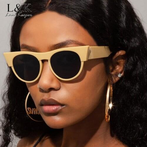 Fashion Square Sunglasses Women Designer Luxury Women Cat Eye Sun Glasses Classic Vintage Eyewear Outdoor Oculos De Sol Feminino