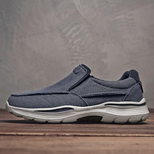 Mens Casual Shoes Canvas Breathable Loafers Men 2021 New Male Comfortable Outdoor Walking Shoes Classic Loafers Men Sneakers