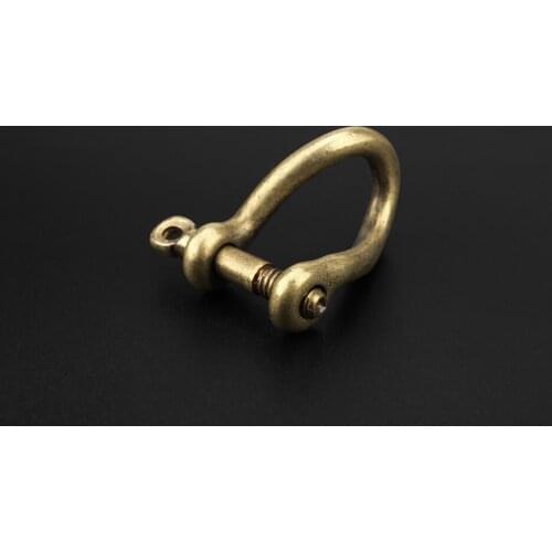 Vintage Twisted Buckle Brass Keychain U Shape Copper Hooves Buckles Outdoor Tool Horseshoe Buckle