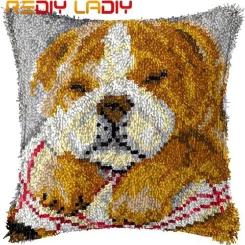 Latch Hook Cushion Puppy Dog Pillow Case Pre-Printed Color Canvas Acrylic Yarn Latched Hook Pillow Crochet Cushion Cover Kits