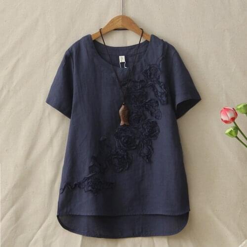 Summer New Cotton And Linen T-shirt Female Short-Sleeved Fashion Flower Embroidery Tops Womens Tee Shirts Irregular Clothing