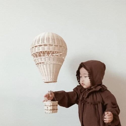 Hand-woven Rattan Hot Air Balloon Portable Natural Photograph Prop Wall Hanging Home Decor for Shop Window Hot Air Balloon Craft