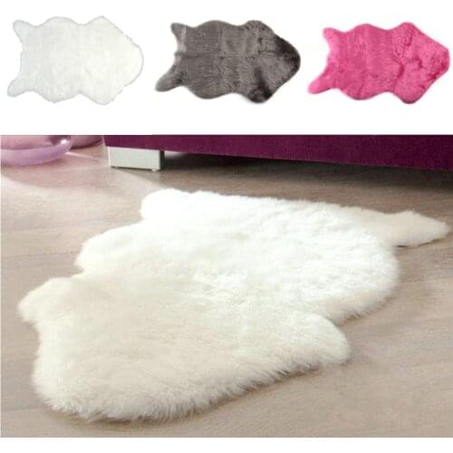 Super Soft Fluffy Faux Sheepskin Fur Carpet Mats Rugs Throw Cover Floor Chairs Sofas Seat Pad Cushions 23.6 x 15.75inch