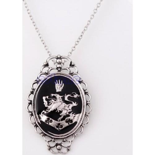 Hot Selling Twilight Alice Rosalie Cullen Family Crest Pendant Chain Necklace