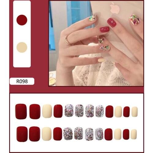 24Pcs/Set Reuseable Fake Nails High Light Shiny Gelnails Red Yellow Square Short Ladies Fingernails Manicure Art Tips