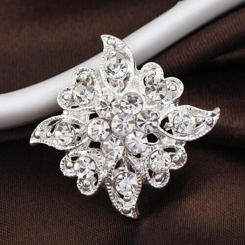Fascinating Pretty Rhinestone Rhombus Flower Silver-color Brooches for Women Brooch Pins Jewelry