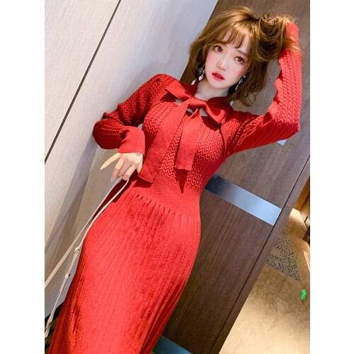 Sexy hollow out butterfly lace soft waxy knitting waist Pleated Dress womens winter new High Quality New Fashion