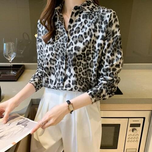 Chikichi 2021 Casual Spring and Autumn New Leopard Chiffon Button Ladies Lapel Long-sleeved Shirt