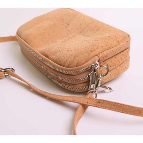 2020 New Stylish Luxury Small Summer Eco Cork Bags for Women Vegan Gift 3 layer Zipper Shoulder Bag Wholesales