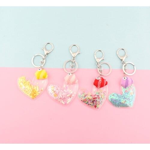 Creative Fashion Heart-shaped Clownfish Keychain Quicksand Glossy Ocean Series Pendant Romantic Gift Bag Pendant for Couples