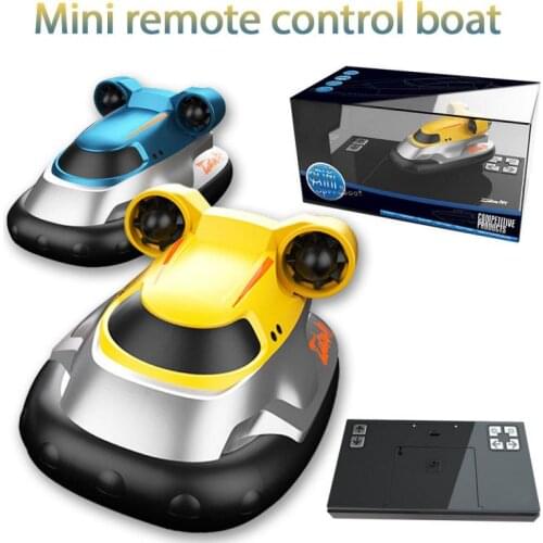 2 Colors Childrens 2.4G Wireless Mini Hovercraft Toy Water Electric Remote Control Boat Speedboat Sailing Model For Kids Toy