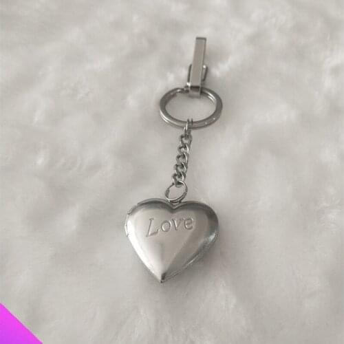 New keychain link glossy heart-shaped love photo frame free laser engraving photo box stainless steel ladies mens jewelry