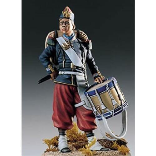 1/32 ancient man warrior with drum Resin figure Model kits Miniature gk Unassembly Unpainted