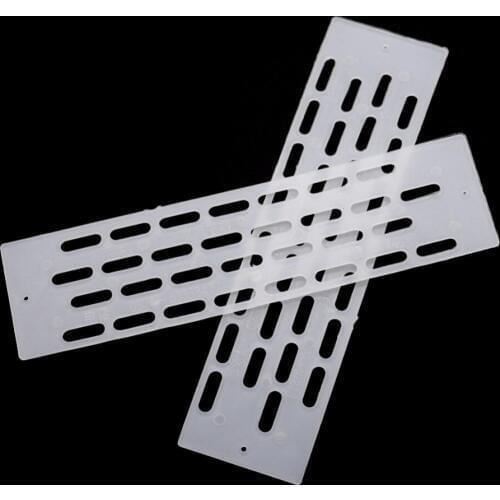 50 Pcs Bee Plastic Anti Run Baffle Device Partition Door Sheet King Nest King Hive Parts Beekeeping Tool