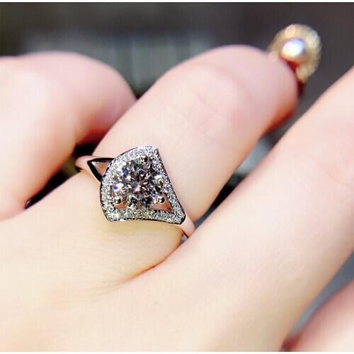 New Jewelry Fashion Fan-Shaped Hollow Rings With Dainty Luxury Small Zircon Adjustable Size Ring For Women Wedding Party MENGYI