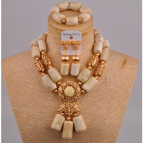 Wedding Jewelry Nigerian Bride Wedding Dress Accessories White Natural Coral Beads African Ladies Wedding Jewelry Set AU-226