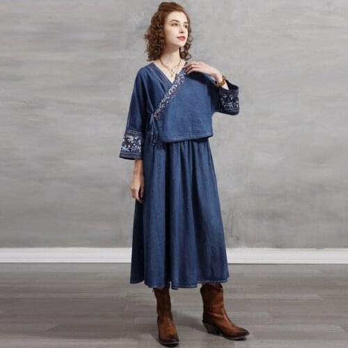 QPFJQD Ladies Embroidered Denim Dress V-neck Half Sleeve Women Loose Solid Color Belt Retro Dresses Spring Autumn