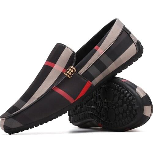 2021 New Men Shoe Comfortable Brand Without Laces Spring Autumn Fashion Trend Simple Lightweight Flat Outdoor Loafers