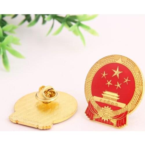 National Emblem of The Peoples Republic of China Pin Five Red Star Tian Anmen Brooch Badge Lapel Commemorative Clothing Decor