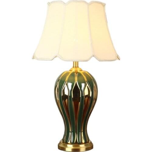 Elegant Chinese Style Green Ceramic Table Lamp For BedRoom Bedside Living Room Foyer Study Desk Reading Night Light 190114