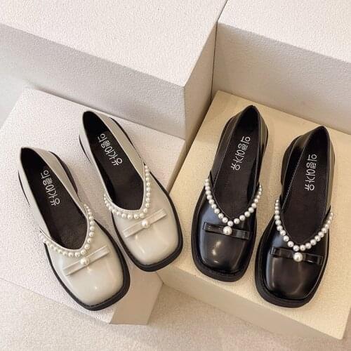 Japanese womens single shoes spring and autumn new fashion shallow mouth beaded small leather shoes Mary Jane womens shoes