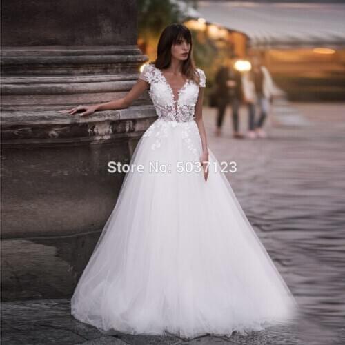 Short Sleeves Wedding Dresses A Line Vestido De Noiva Lace Appliques Open Back Deep V Neck Bridal Wedding Gowns Court Train
