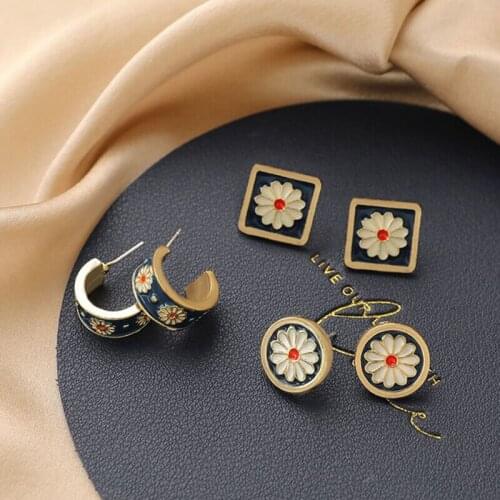 Korean Cute Vintage Flower Enamel Square Round Glaze Stud Earrings For Women Fashion Boucle d'oreille Brincos Jewelry