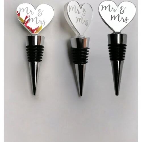 Laser Engraving Mr& Mrs Elegant Heart Shaped Red Wine Champagne Wine Bottle Stopper Valentines Wedding Gifts