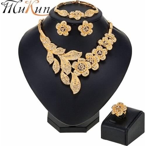 New Fashion Dubai Gold Color Crystal Necklace Earrings Bracelet Ring African Beads Costume Acessories Bridal Wedding Jewelry Set