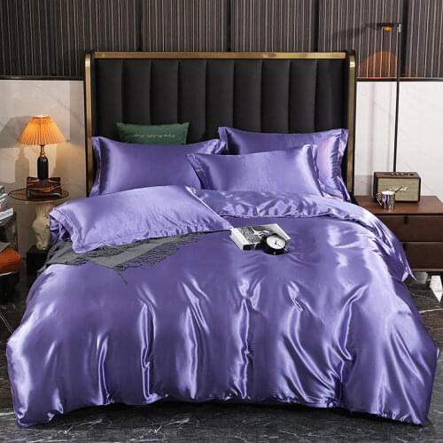Fei Zhi Tian Silk Bed Linen