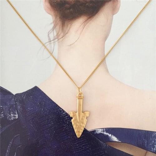 Gorgeous Gold or Silver Color Arrow Pendant Long Necklace For Women Girl Elegant Delicate Casual Office Chic Sweater Decoration