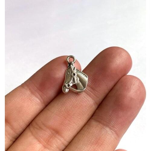 60PCS Horse Head Charms Pendants Accessories, Tibetan Silver Color For DIY Handmade Necklace Findings Jewelry Making Supplies