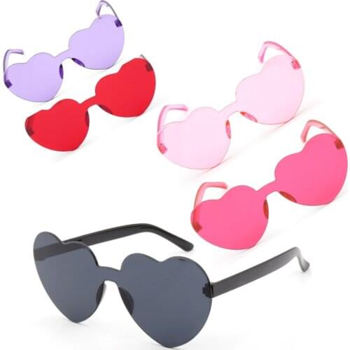 Love Heart Sunglasses Women Brand Designer New Fashion Cute Sexy Retro Cat Eye Vintage Cheap Sun Glasses Female Ex-Factory Price