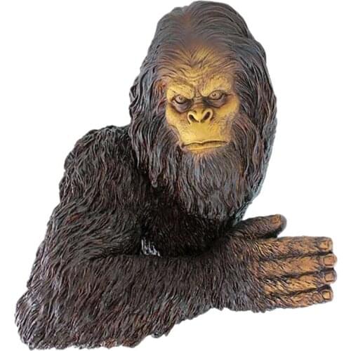 3D Bigfoot Garden Decor Orangutan Sculpture Tree Hugger Decor Resin Gorilla Tree Pendant Outdoor Yard Art Decor