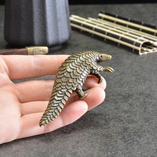Antique Bronze Pangolin Statue Pure Copper Animal Miniatures Figurines Chinese Traditional Tea Pet Table Ornaments Decorations