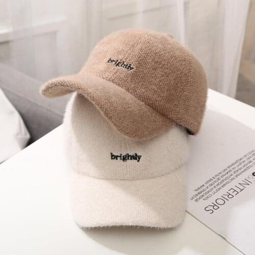Hat womens autumn winter peaked cap student Korean style all-match letters embroidered baseball cap plush thickened warm hat