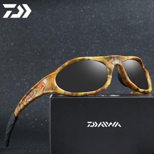2021 Daiwa Mens Outdoor Anti-UV Fishing Sunglasses Polarized, Dust-proof, Sand-proof Goggles for Cycling GI781