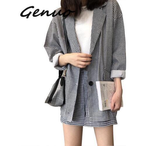 Geuno 2019 Spring Summer Women Sets Plaid Blazers Coats Long Sleeve Loose Suit Jackets+Elastic Waist Shorts Two Piece Suits Lady