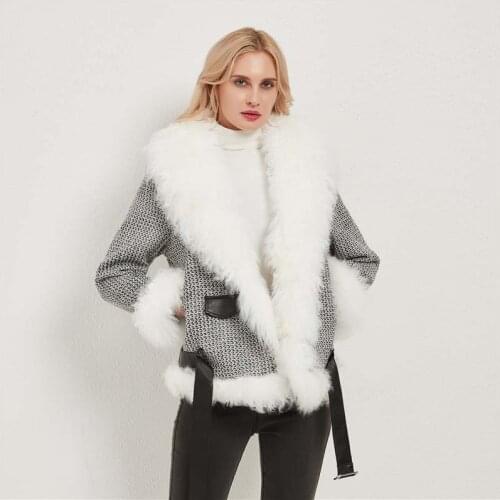 Short Parkas Women Real Fur Coat Female Office Lady Winter Warm Thick Sheep Hair Collar Pockets Turn-Down Collar Plaid Jacket