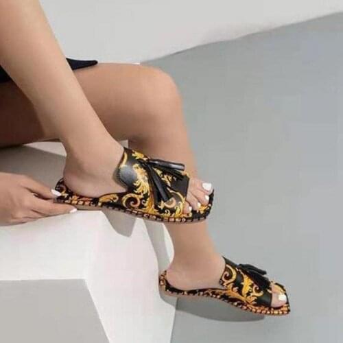 2021 Womens Sandals Fashion Tassels Summer Shoes Brand Beach Slides Retro Print Shoes For Women Flat Slipper Outdoor Sandals