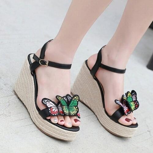 Butterfly decoration platform sandals women ankle strap embroider appliques wedges sandalias mujer2020 summer straw sandal women