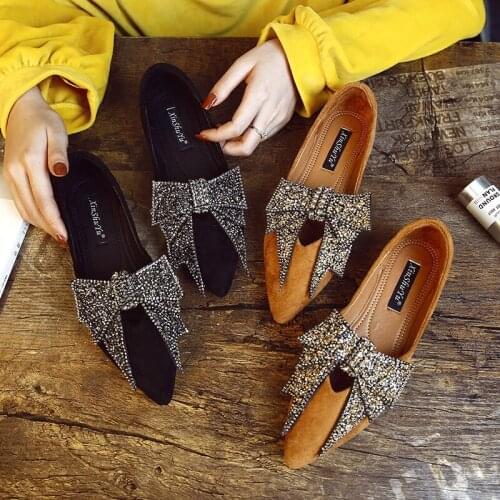 Women Flat Shoes 2020 Elegant Fashion Women Flat Ballet Shoes Bling Crystal Bow Tie Pointed Toe Flats Shoes Lady Shiny Flat